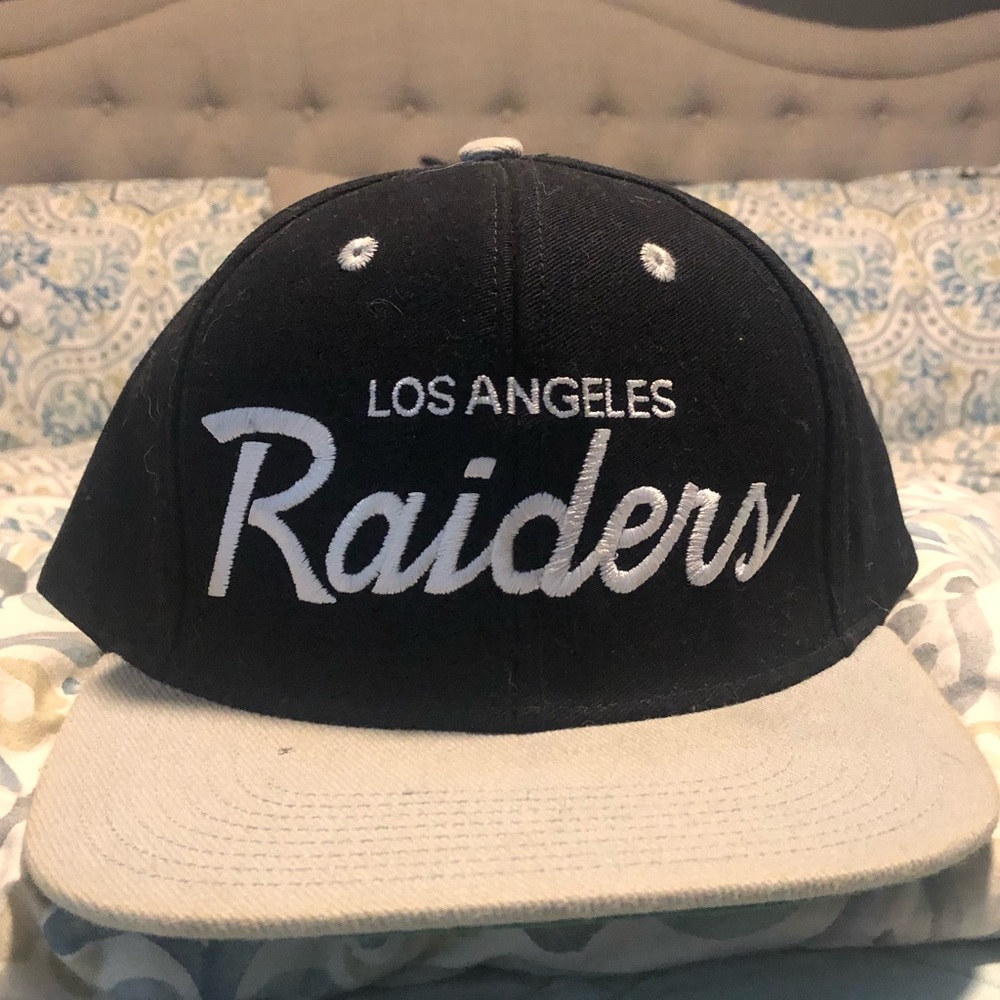 Los Angeles Raiders Hat - SnapBack